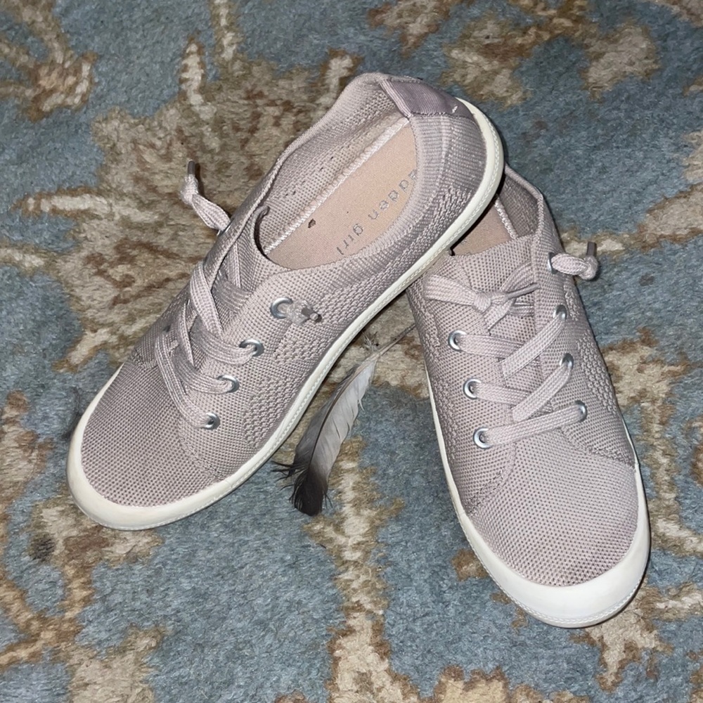 Madden Girl Beige slip on bootie.